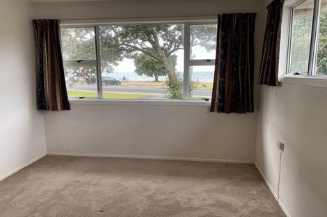 Photo of property in 43 Arkles Strand, Arkles Bay, Whangaparaoa, 0932