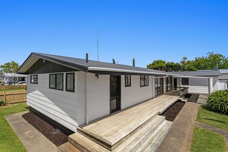 Photo of property in 1 Edgewater Grove, Whakatane, 3120