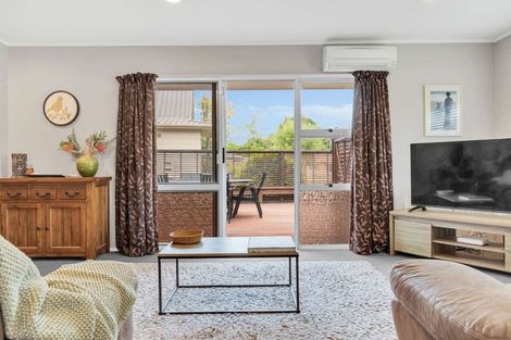 Photo of property in 4 Westbrook Place, Pomare, Rotorua, 3015