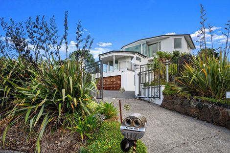 Photo of property in 117 Tanekaha Road, Titirangi, Auckland, 0604