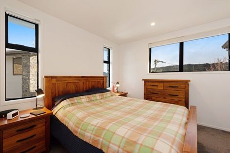 Photo of property in 2/3 Johnston Grove, Taita, Lower Hutt, 5011