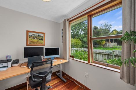 Photo of property in 13 North Crescent, Kaukapakapa, 0873