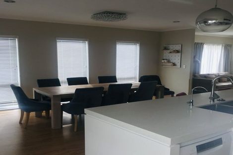 Photo of property in 61 Castlederg Drive, Flat Bush, Auckland, 2019