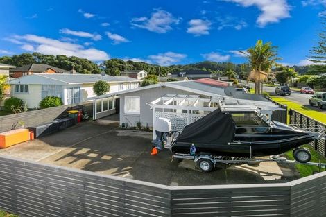 Photo of property in 2a Elizabeth Street, Orewa, 0931