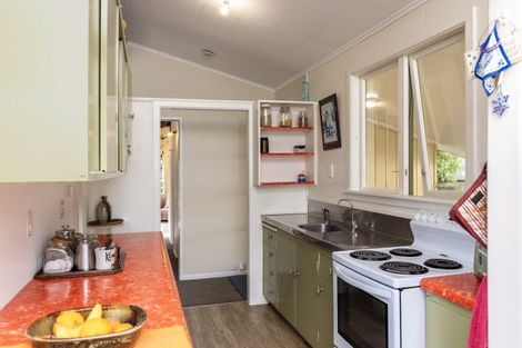 Photo of property in 67 Te Moana Road, Waikanae Beach, Waikanae, 5036