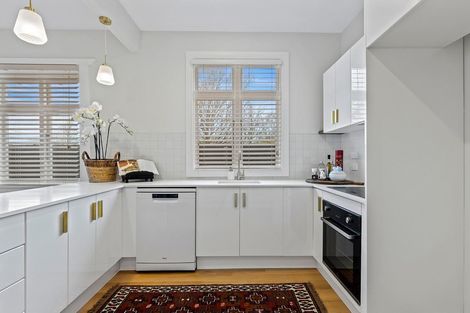 Photo of property in 1/19 Hills Road, Edgeware, Christchurch, 8013