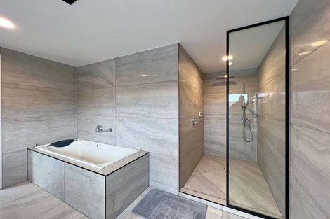 Photo of property in 2 Luff Place, Long Bay, Auckland, 0630