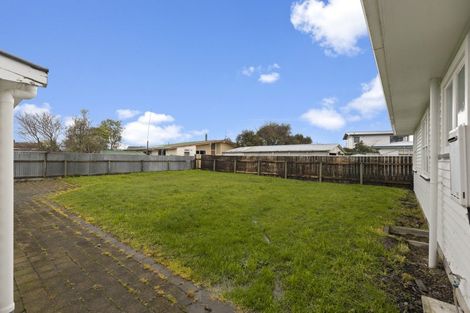 Photo of property in 16 Abraham Crescent, Milson, Palmerston North, 4414