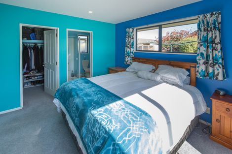 Photo of property in 16 Paget Drive, Woodend, 7610