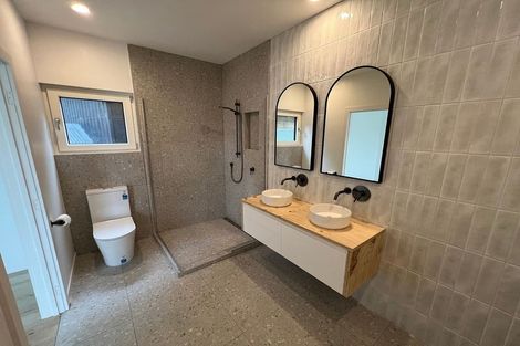 Photo of property in 12 Frankley Road, Westown, New Plymouth, 4310