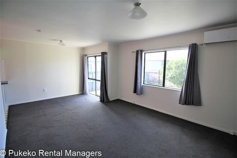 Photo of property in 2/178 Finlayson Avenue, Clendon Park, Auckland, 2103