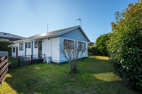 Photo of property in 21 Ingle Avenue, Richmond Heights, Taupo, 3330