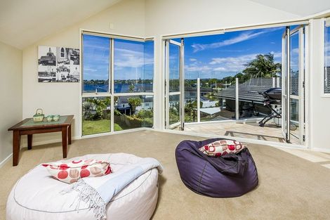 Photo of property in 22 Kitchener Road, Takapuna, Auckland, 0620