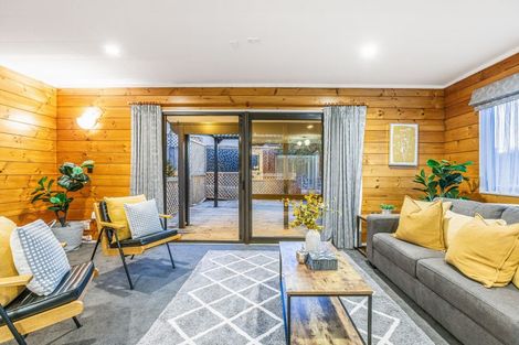 Photo of property in 37 Bodmin Terrace, Camborne, Porirua, 5026