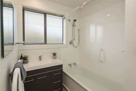 Photo of property in 8 Erin Crescent, Mairehau, Christchurch, 8013