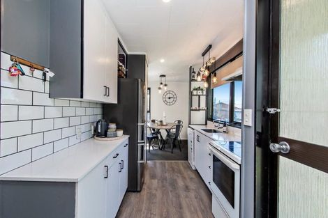 Photo of property in 22 Pound Road, Leeston, 7632