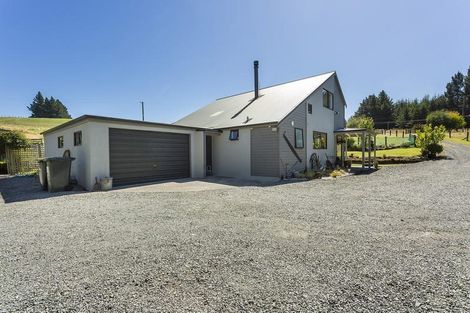 Photo of property in 23 Halfway Bush Road, Halfway Bush, Dunedin, 9076