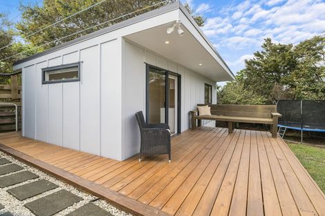 Photo of property in 36 Scott Road, Stanmore Bay, Whangaparaoa, 0932