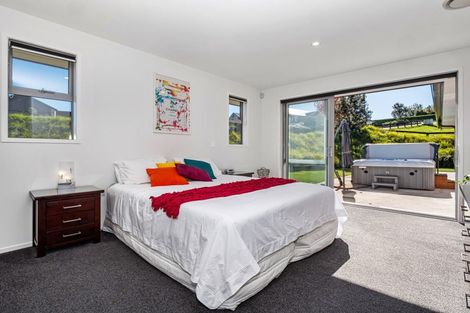 Photo of property in 6 Harper Way, Minden, Tauranga, 3179
