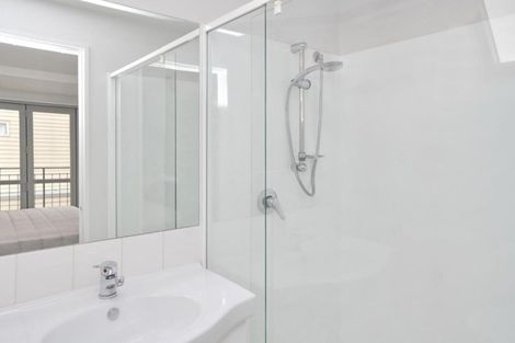 Photo of property in 94b Picton Avenue, Riccarton, Christchurch, 8011