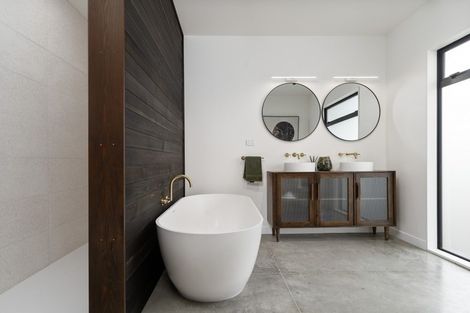 Photo of property in 16 Oates Place, Greytown, 5712