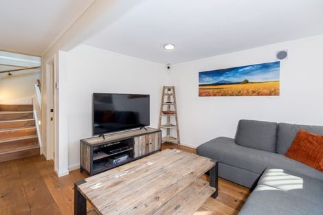 Photo of property in 29 Hyde Road, Rothesay Bay, Auckland, 0630