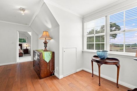 Photo of property in 199 Chelsea View Drive, Chatswood, Auckland, 0626
