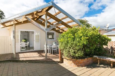 Photo of property in 62 Miramar Avenue, Miramar, Wellington, 6022