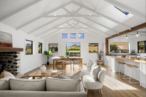 Photo of property in 84 Jacks Point Rise, Jacks Point, Queenstown, 9371