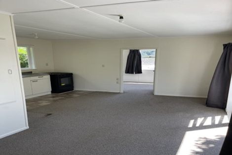 Photo of property in 11 Hill Street, Leigh, 0985