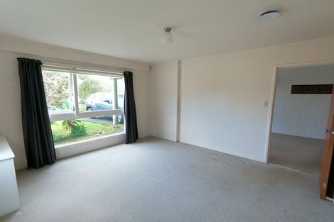 Photo of property in 15 Gretel Place, Hillcrest, Auckland, 0627