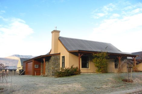 Photo of property in 94 Devon Street, Arrowtown, 9302