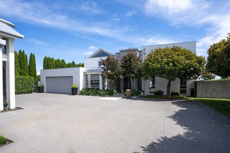 Photo of property in 4 Leabridge Mews, Harewood, Christchurch, 8051