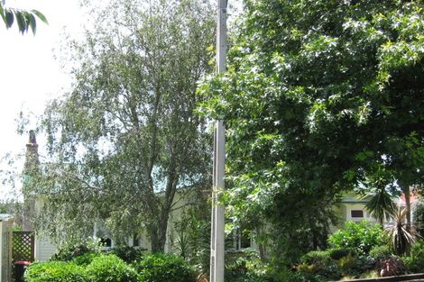 Photo of property in 10 Lloyd Avenue, Mount Albert, Auckland, 1025