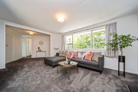 Photo of property in 16 Oleander Place, Bell Block, New Plymouth, 4312