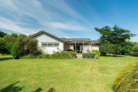 Photo of property in 37 Oakland Lane, Shannon, Palmerston North, 4474