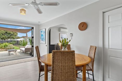 Photo of property in 34 Chartwell Street, Burwood, Christchurch, 8083