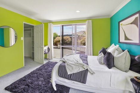 Photo of property in 6 Spinnaker Drive, Flagstaff, Hamilton, 3210