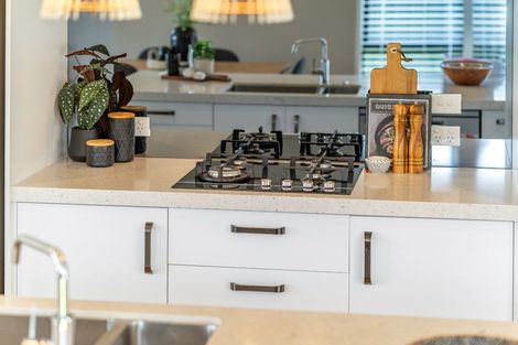 Photo of property in 19 Te Kaeaea Crescent, Wallaceville, Upper Hutt, 5018