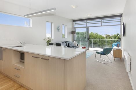 Photo of property in 11/180 Peterborough Street, Christchurch Central, Christchurch, 8013