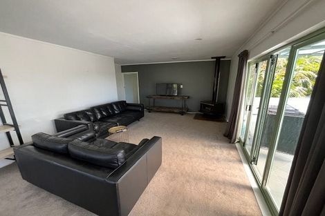Photo of property in 15 Hague Place, Birkenhead, Auckland, 0626