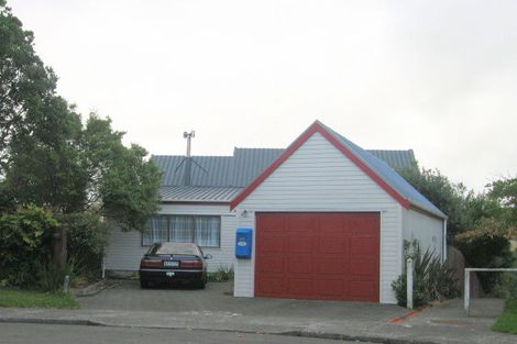 Photo of property in 14 Curacao Place, Grenada Village, Wellington, 6037