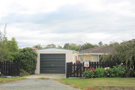 Photo of property in 45 Grove Avenue, Weston, Oamaru, 9401