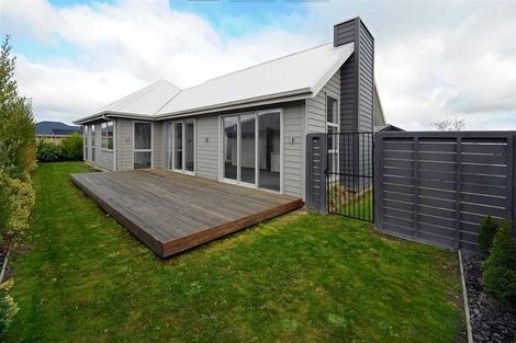 Photo of property in 10 Skye Lane, Prebbleton, 7604