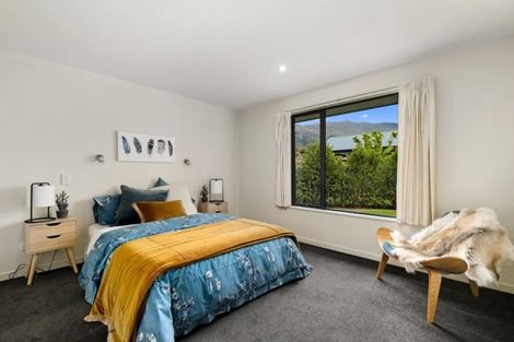 Photo of property in 6 Alpha Close, Wanaka, 9305