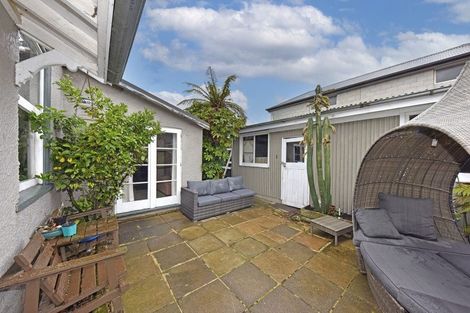 Photo of property in 22 Dickens Street, Addington, Christchurch, 8024