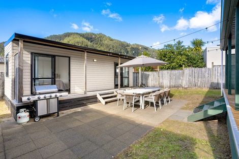 Photo of property in 57 Beaumont Green, Pauanui, Hikuai, 3579