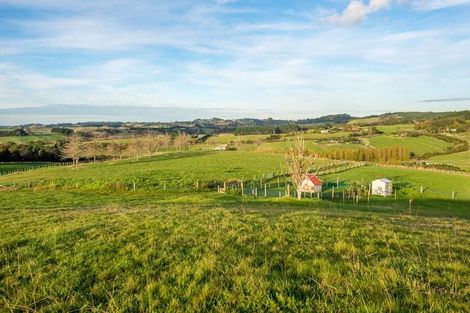 Photo of property in 141 Valley Road, Waitoki, Kaukapakapa, 0871