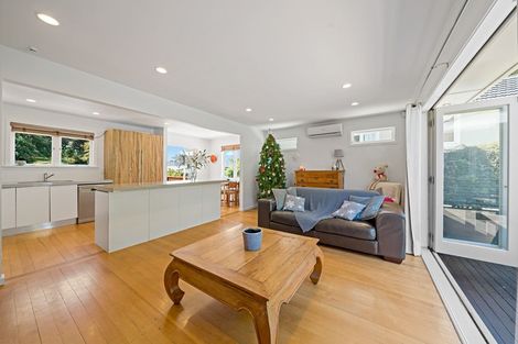 Photo of property in 2 Aragon Avenue, Glendowie, Auckland, 1071