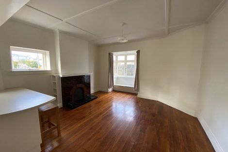 Photo of property in 1/58 Brougham Street, Mount Victoria, Wellington, 6011